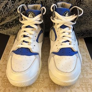 SALE!! DEAL!! RARE!! Vintage OG 2003 YK2 Nike Air Flight Huarache 305439-141